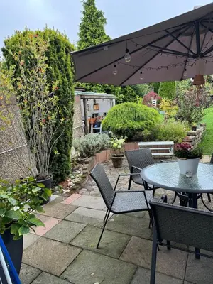 Ein Garten an der Unterkunft Ferienhaus Auf der Drossel