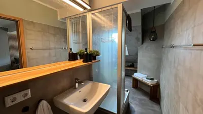Ein Badezimmer in der Unterkunft Chez Phéline