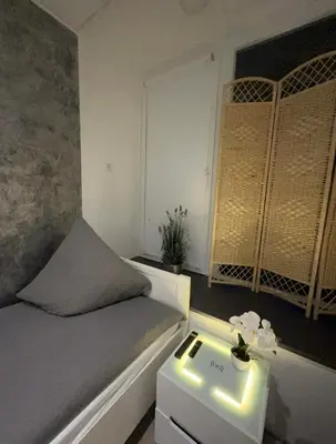 Ein Bett oder Betten in einem Zimmer der Unterkunft My Home Hostel Deluxe Lüdinghausen