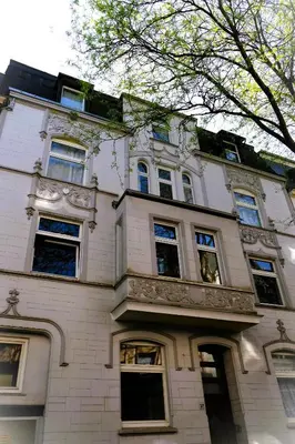 Das Gebäude in dem sich die Ferienwohnung befindet