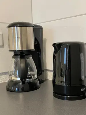 Kaffee-/Teezubehör in der Unterkunft WhiteWood-Apartment - Nähe A43 - zentral - inkl WiFi