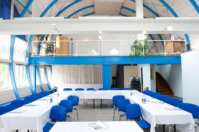 Ein Restaurant oder anderes Speiselokal in der Unterkunft Hotel Georg