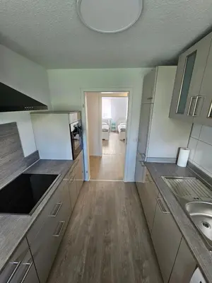 Küche/Küchenzeile in der Unterkunft Helle und ruhige Ferienwohnung im Ruhrgebiet mit Balkon und Garten