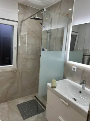Ein Badezimmer in der Unterkunft Top 3 Zimmer Appartment bei der Schalke Arena, Sport und Natur nähe Dortmund Essen Düsseldorf Oberhausen