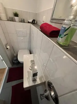 Ein Badezimmer in der Unterkunft Duesseldorf altstadt bolkerstr