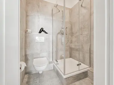 Grundriss der Unterkunft Tolstov Apartments - Studio Wohnungen - 15 Min zur Messe DUS