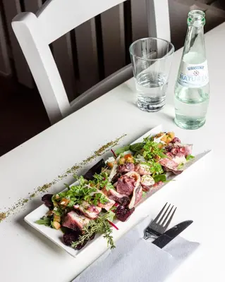 Essen im Hotel oder in der Nähe
