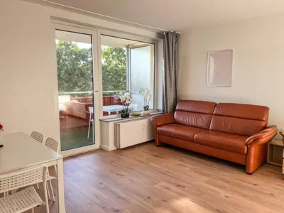 Ein Sitzbereich in der Unterkunft T&K Apartments - Düsseldorf - 3 room apartment with private parking 7min Fair and Airport DUS