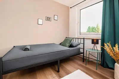 Ein Bett oder Betten in einem Zimmer der Unterkunft Smart Home - Bochum - Perfect for 6 Guests! Central - Netflix - Free Parking Zone