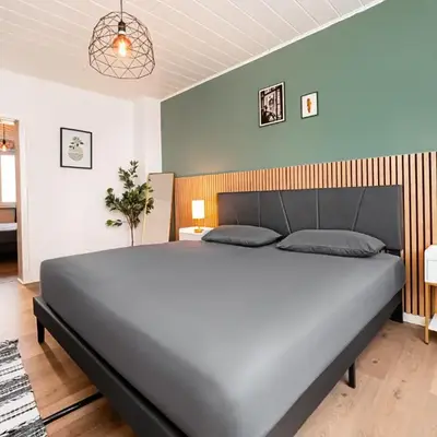 Smart Home - Bochum - Perfect for 6 Guests! Central - Netflix - Free Parking Zone
