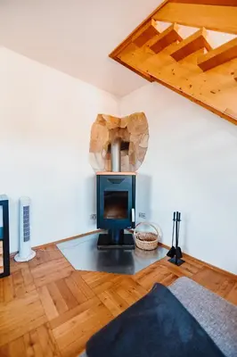 TV/Unterhaltungsangebot in der Unterkunft Ferienwohnung Oberhausen Sterkrade Maisonette nahe CentrO