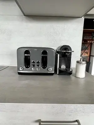 Kaffee-/Teezubehör in der Unterkunft Stillvolles Apartment mitten in little Tokyo