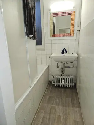 Ein Badezimmer in der Unterkunft City Base Dortmund