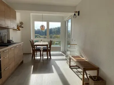 Küche/Küchenzeile in der Unterkunft Gemütliche Gästewohnung, zentral, mit Blick in die Natur