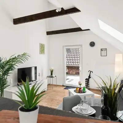 MOLA Apartments-Charmante Ferienwohnung im Herdecke Zentrum für 3 Personen-große Dachterrasse-Grill-Gratis Parken-WLAN
