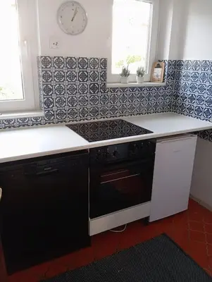 Küche/Küchenzeile in der Unterkunft Wohnung im Grünen in Messenähe