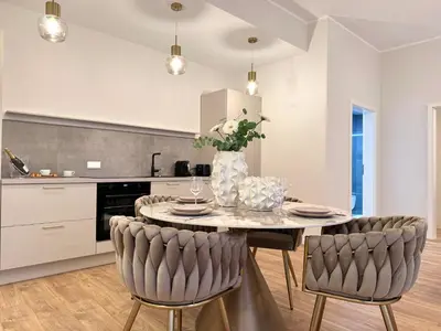 Küche/Küchenzeile in der Unterkunft Gemütliches Design Apartment in Do-Zentrum
