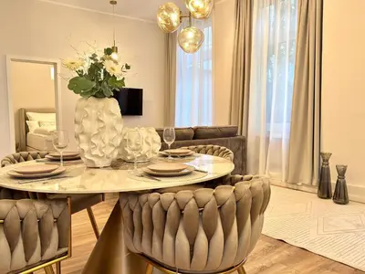 Ein Sitzbereich in der Unterkunft Gemütliches Design Apartment in Do-Zentrum