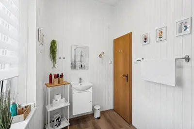 Ein Badezimmer in der Unterkunft Neue und helle 2 Zimmer Wohnung, nähe Veltins Arena, Home Office, kostenlose Parkplätze