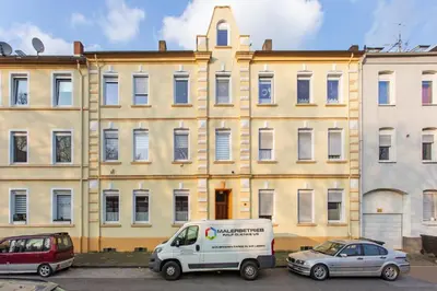 Das Gebäude in dem sich die Ferienwohnung befindet