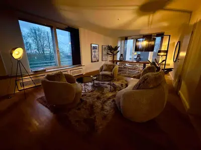 Ein Sitzbereich in der Unterkunft Spectecular Rhineview Fair Parking Luxury 12 Pers