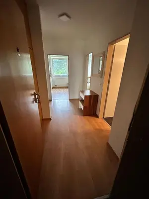 Grundriss der Unterkunft Apartment möbiliert Top lage 10min DUS Airport, Messe und Fussball Stadion