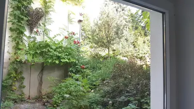 Ein Garten an der Unterkunft FeWo im Winkel