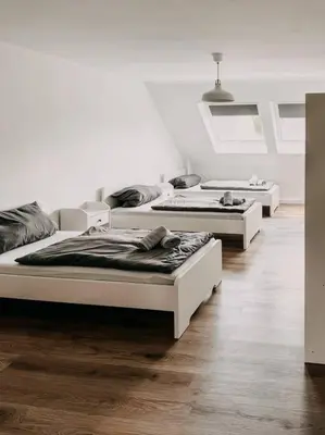 Ein Bett oder Betten in einem Zimmer der Unterkunft Wohnen im Ländereck Essen Mülheim Oberhausen BS2R