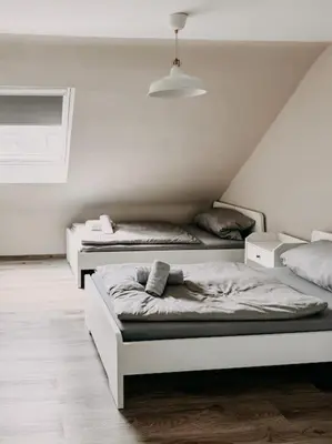 Ein Bett oder Betten in einem Zimmer der Unterkunft Wohnen im Ländereck Essen Mülheim Oberhausen BS2R