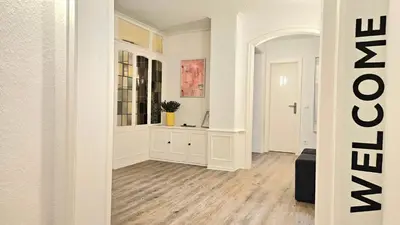 TV/Unterhaltungsangebot in der Unterkunft 122qm-Apartment - 4 Zimmer I Zentral I Küche I Balkon I Parken I WLAN