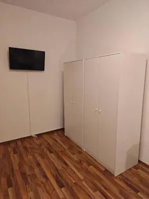 TV/Unterhaltungsangebot in der Unterkunft Lüdenscheid Work and Stay 3 Schlafzimmer 6 Betten Küche Bad Innenstadt