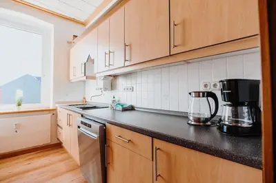 Küche/Küchenzeile in der Unterkunft Ferienwohnung Oberhausen Sterkrade nahe Westfield CentrO
