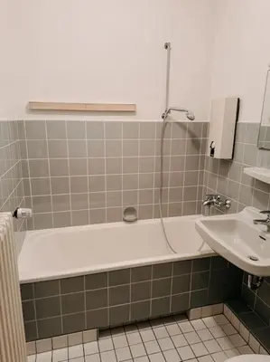 Ein Badezimmer in der Unterkunft Ruhig wohnen zwischen Essen und Mülheim - BÖEG