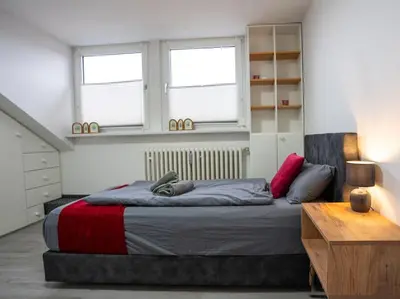 Ein Bett oder Betten in einem Zimmer der Unterkunft Serviceroom24 - Apartment 4 in Gladbeck WLAN - Smart-TV - 24-7 Check-in und Küche