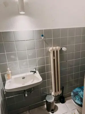 Ein Badezimmer in der Unterkunft Ruhig wohnen zwischen Essen und Mülheim! BÖ1