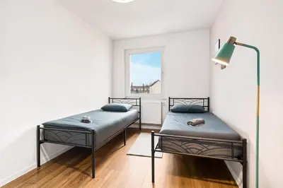 Ein Bett oder Betten in einem Zimmer der Unterkunft Smart Home - Near Essen, Oberhausen, Bottrop - Perfect for 6 Guests! Balcony - Netflix - Smart TV