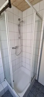 Ein Badezimmer in der Unterkunft Monteurwohnung in Marl - Lipper 70 - DGL