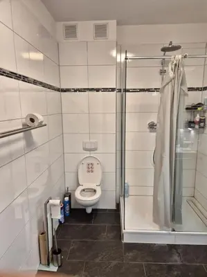 Ein Badezimmer in der Unterkunft Monteurwohnung in Marl - Lipper 27 - EG