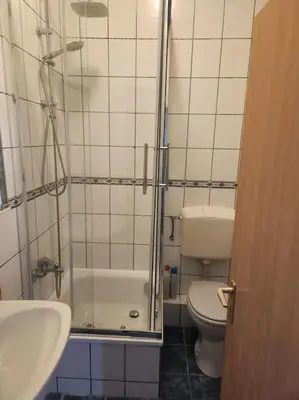 Ein Badezimmer in der Unterkunft Monteurunterkunft Nähe CentrO Oberhausen - 1OGR