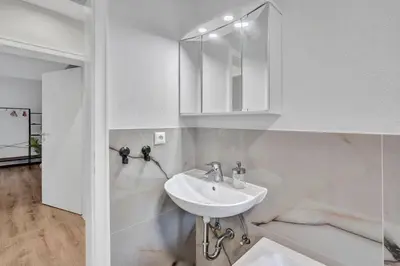 Ein Badezimmer in der Unterkunft Schöne Essen Wohnung - 5 Betten