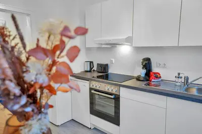 Küche/Küchenzeile in der Unterkunft Schöne Essen Wohnung - 5 Betten