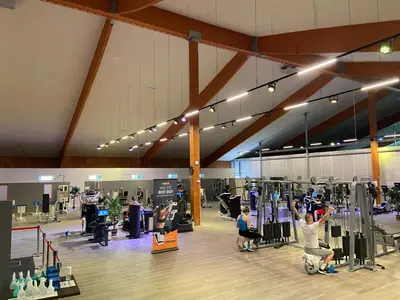 Das Fitnesscenter und/oder die Fitnesseinrichtungen in der Unterkunft Erlebniswelt Resort Apartment 5