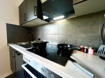 Küche/Küchenzeile in der Unterkunft PrimeTime Suite für 4 mit Küche, WIFI und Parkplatz