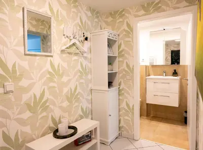 Ein Badezimmer in der Unterkunft Moderner Appartment Zentrumnah