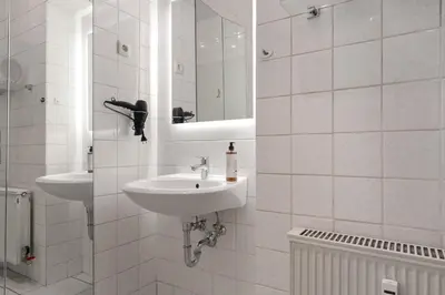 Ein Badezimmer in der Unterkunft ROTH Apartments Solingen-HBF
