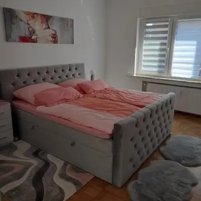 Rene Deluxe Apartament 2 Zimmer in einer WG mit Gemeinschaftsküche