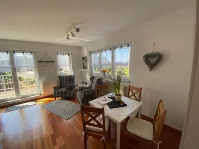 Ein Sitzbereich in der Unterkunft Gemütliche 2 Zimmerwohnung
