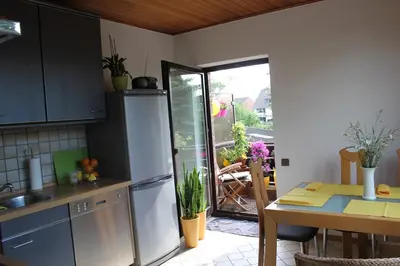 Küche/Küchenzeile in der Unterkunft Sunshine-Flat Düsseldorf-Ratingen