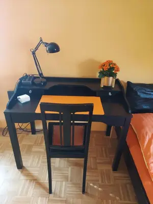 Ein Sitzbereich in der Unterkunft Sunshine-Flat Düsseldorf-Ratingen