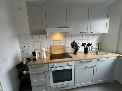 Küche/Küchenzeile in der Unterkunft 22-stilvolles, renoviertes Apartment in Super Lage von Herten, direkt am Volkspark!